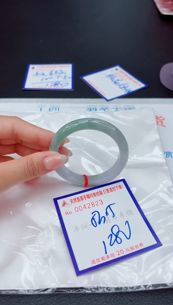 翡翠手镯未镶嵌11111111111