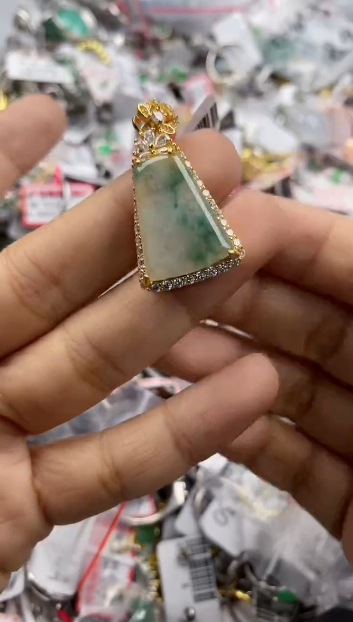 银S925镶嵌戒指翡翠555             7
