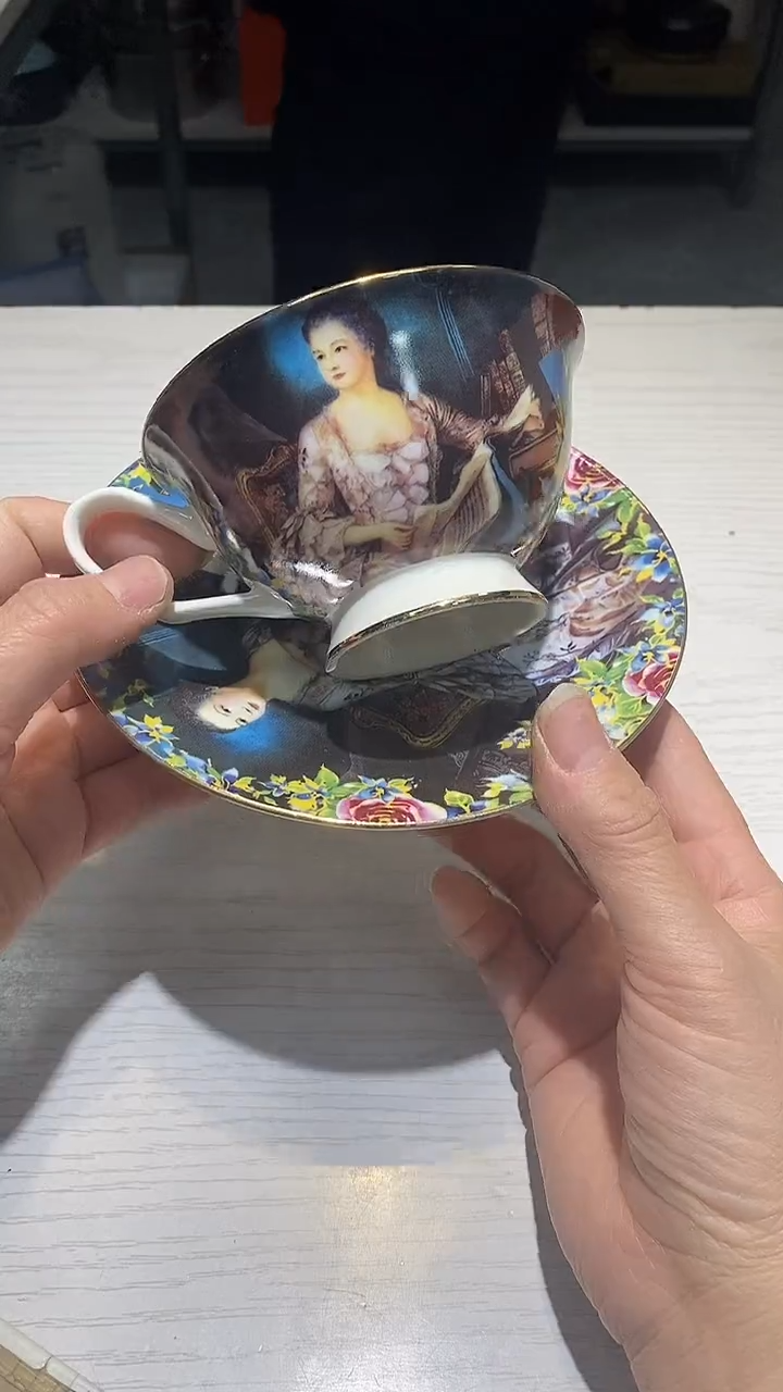 瓷片生活的本意就是开心@@1