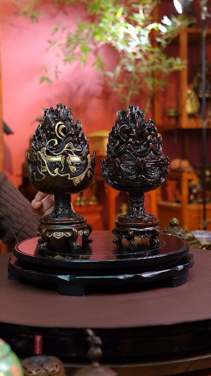 【闪购商品】带底座博山熏香炉