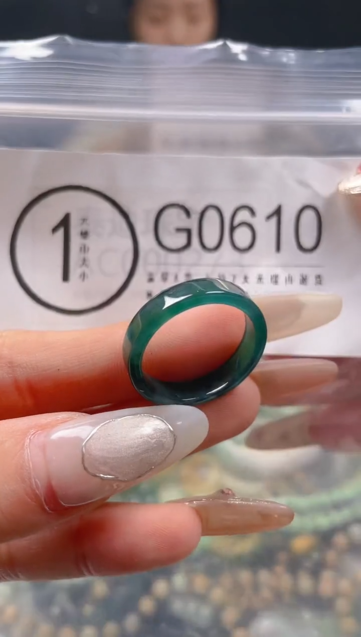 【闪购商品】翡翠颈饰未镶嵌19.2/G/翡翠A货一图一物