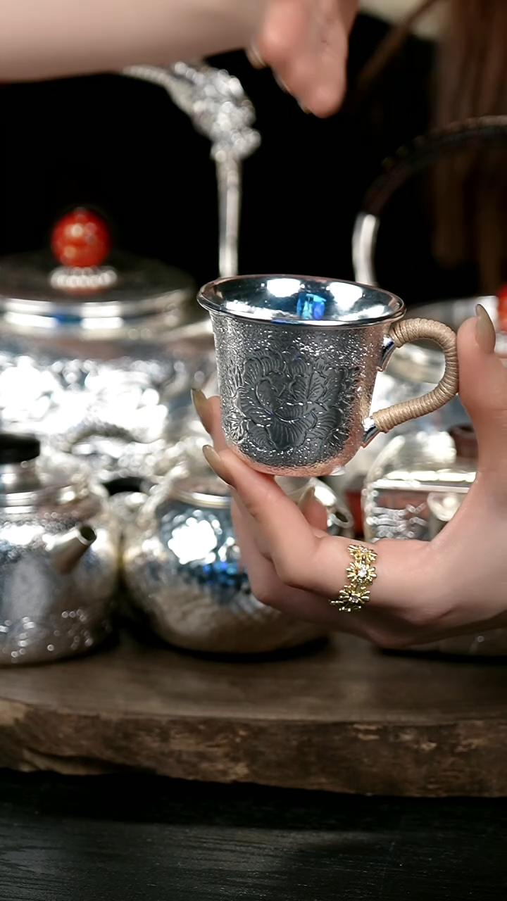 【闪购商品】新品手工牡丹银主人杯