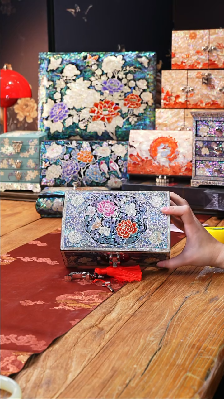 【闪购商品】瓷片豆包儿推荐饰品摆件