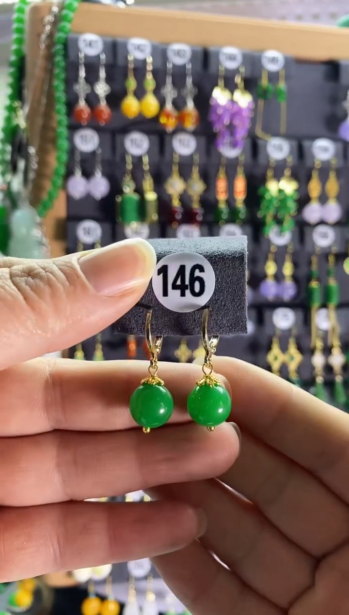 【闪购商品】翡翠耳饰银S925镶嵌146...