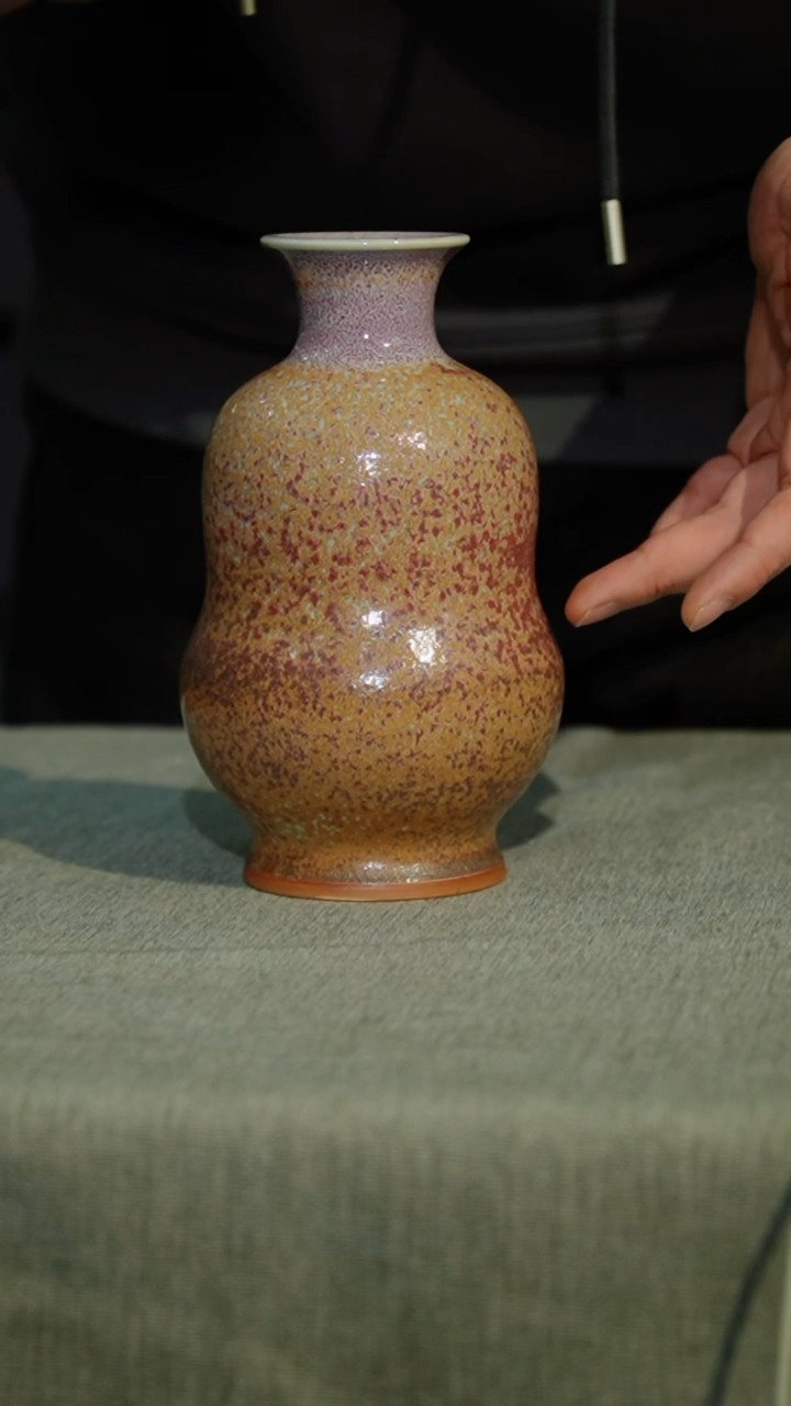 【闪购商品】70-1佛手葫芦瓶（英歌窑）