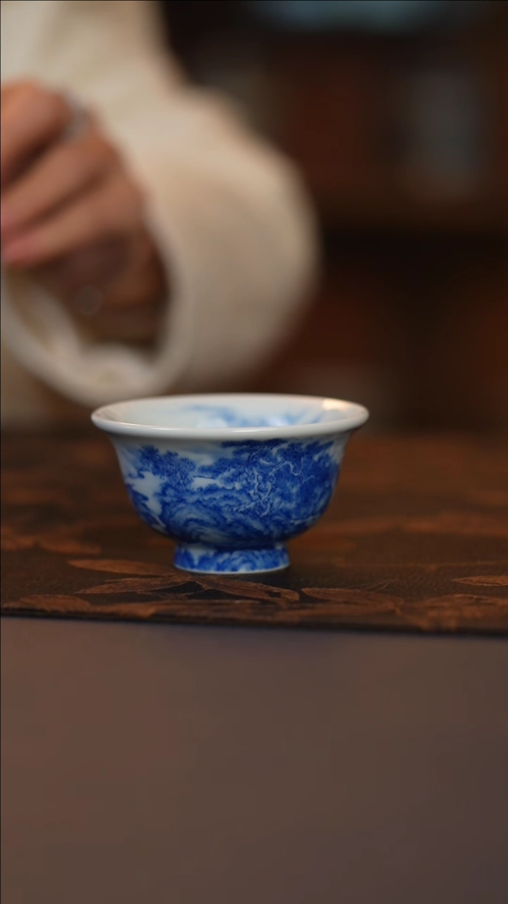 【闪购商品】九本造物藏名款观瀑图小压手