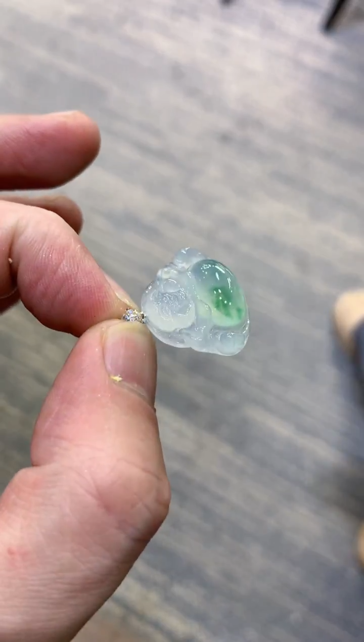 颈饰未镶嵌翡翠天然A货翡翠