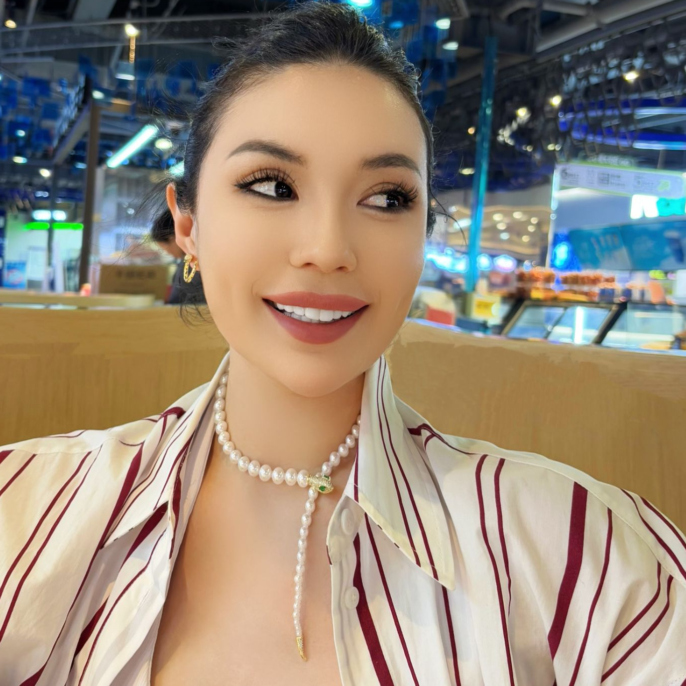 非金属仿珍珠项链 高级感渐变珍珠蛇形项链百搭锁骨链