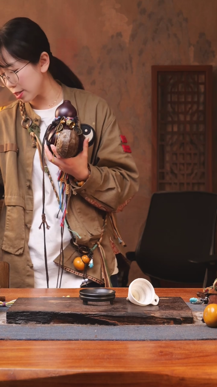 【闪购商品】25号精品葫芦理性消费拍拍退退限购