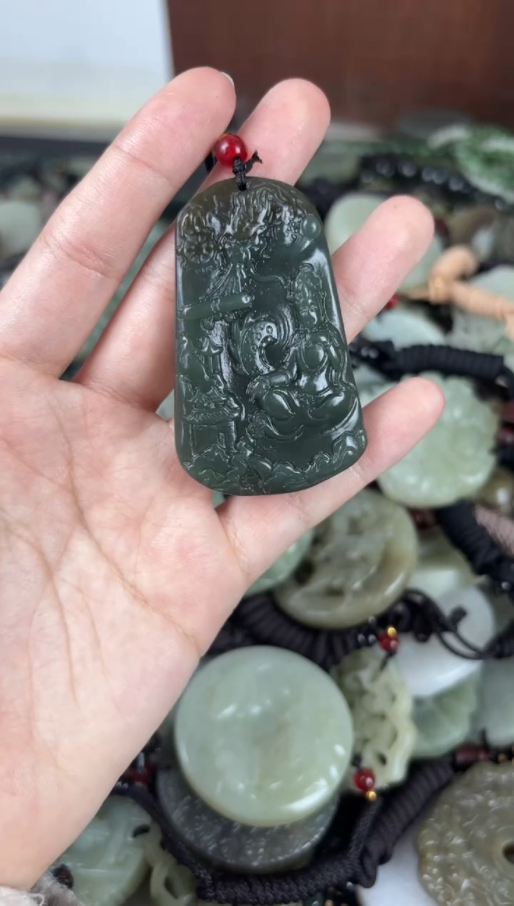 【闪购商品】和田玉颈饰未镶嵌1