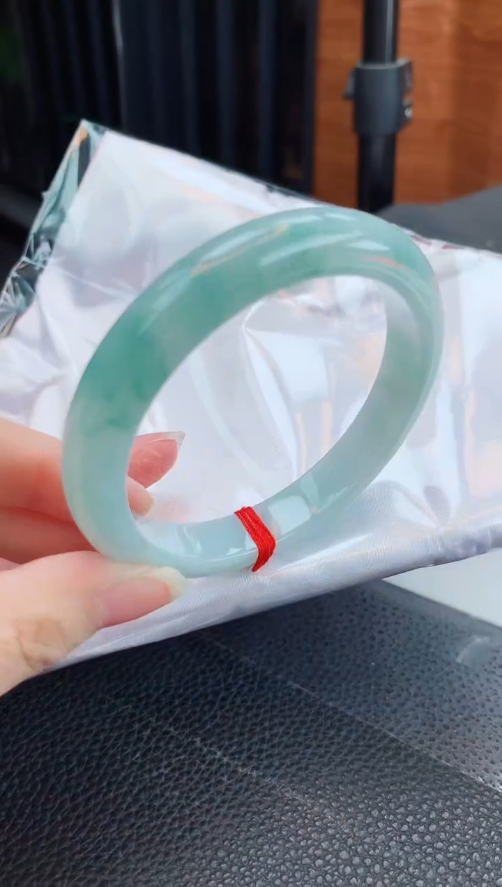 【闪购商品】翡翠手镯未镶嵌缅甸天然翡翠A货手镯