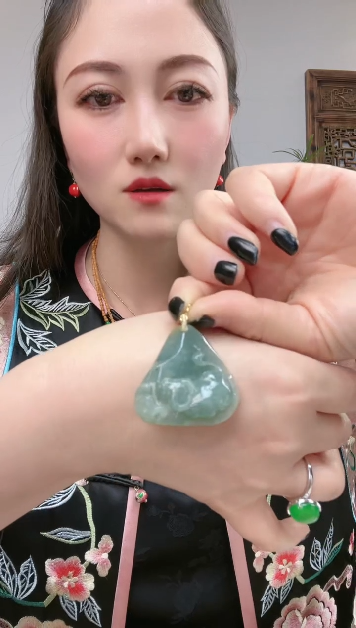 【闪购商品】翡翠吊坠(不含链)未镶嵌蓝 水牛