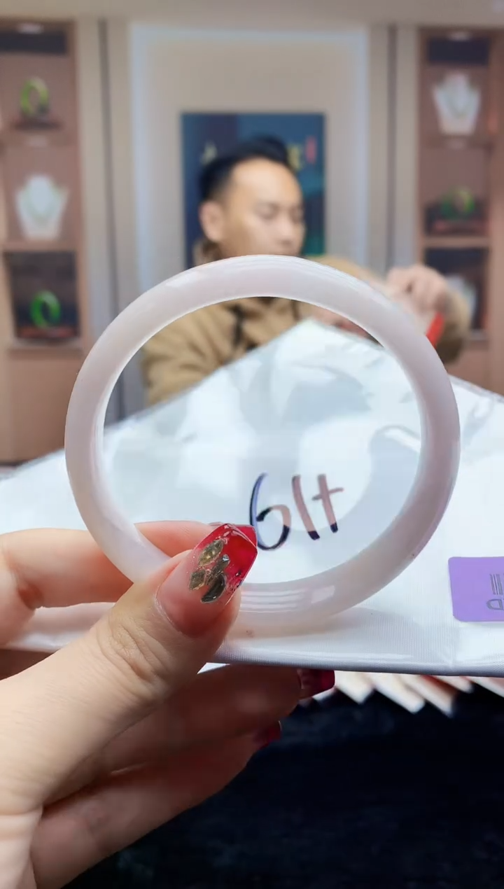 【闪购商品】翡翠手镯未镶嵌       H91-50