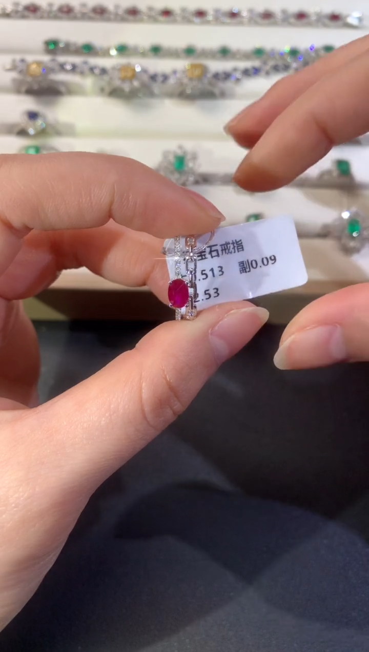 【闪购商品】红宝石戒指18K金镶嵌R52|2700