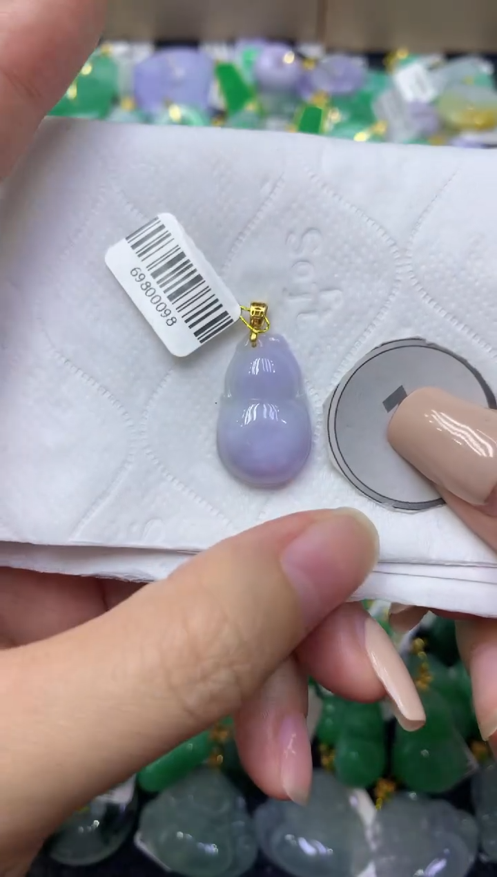 颈饰未镶嵌翡翠天然缅甸翡翠A货