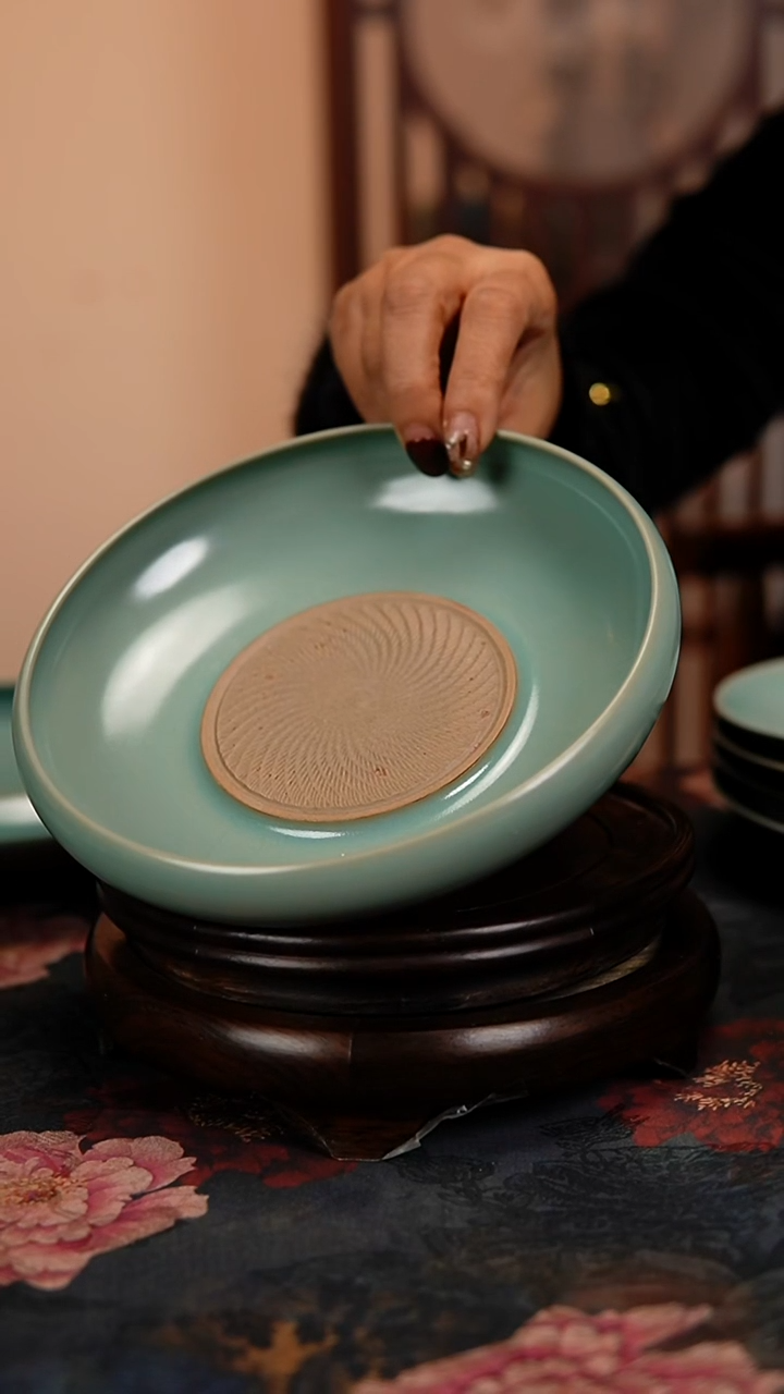 瓷片原产地原矿釉汝瓷