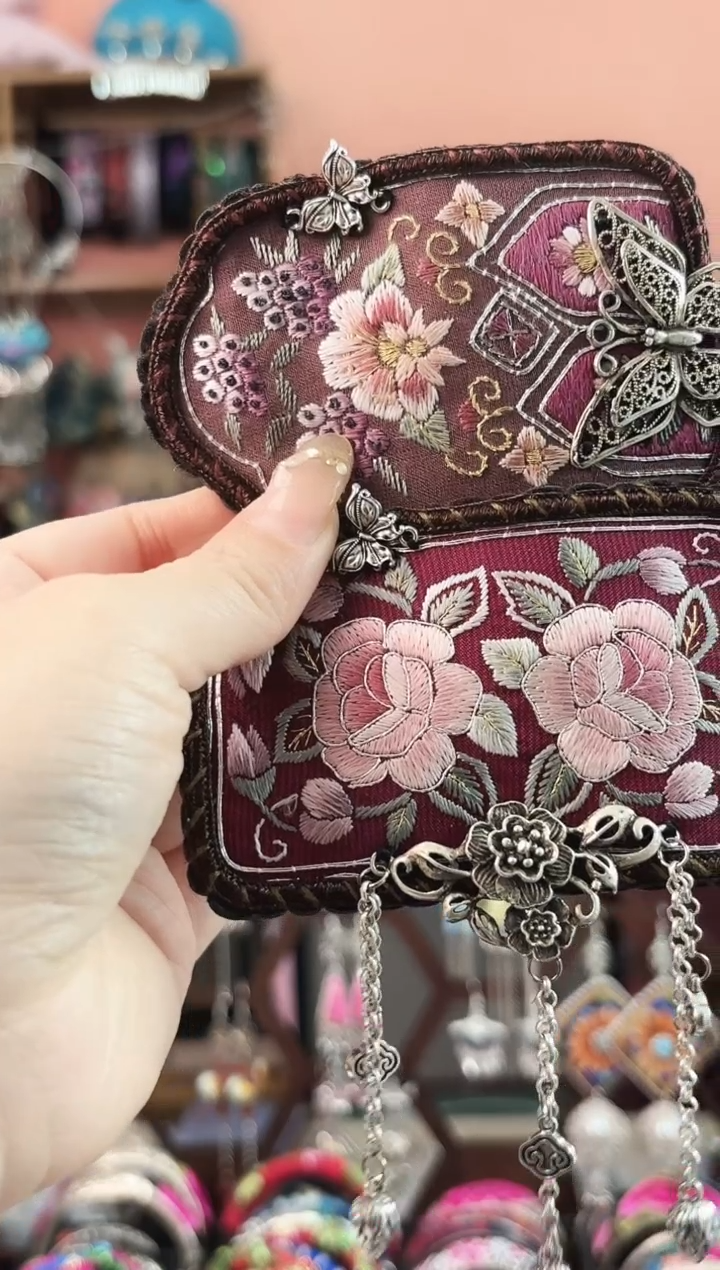 鼠****草艺枝独绣手工饰品128