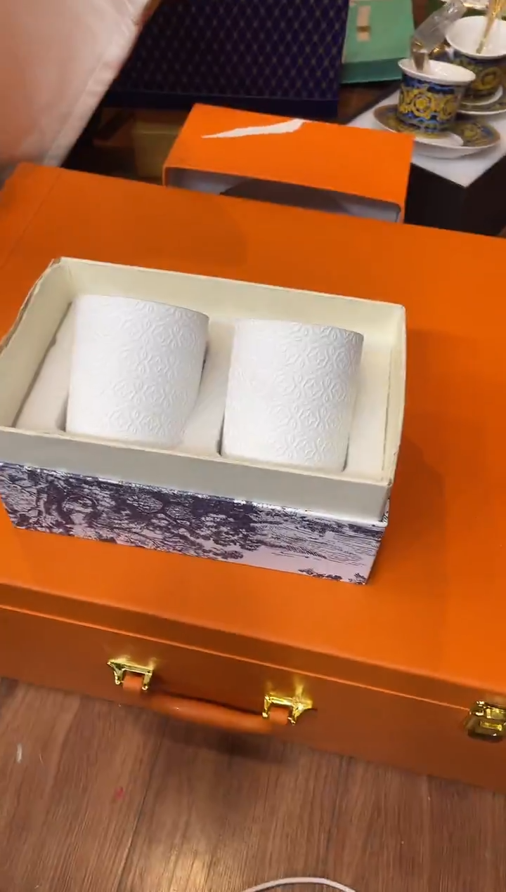 杯鸿辉家品牌瓷器，京东包邮！