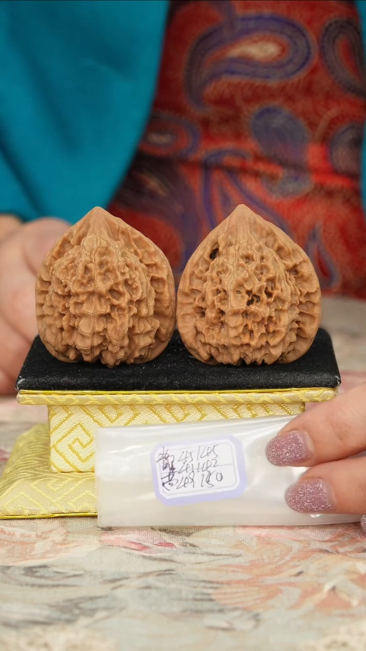 【闪购商品】文玩核桃把件官帽