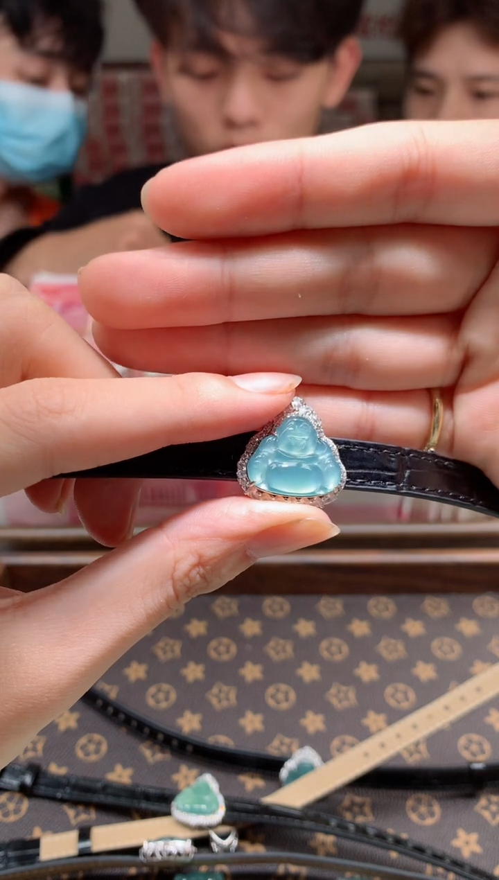 【闪购商品】翡翠颈饰未镶嵌天然A货翡翠-多样性发货