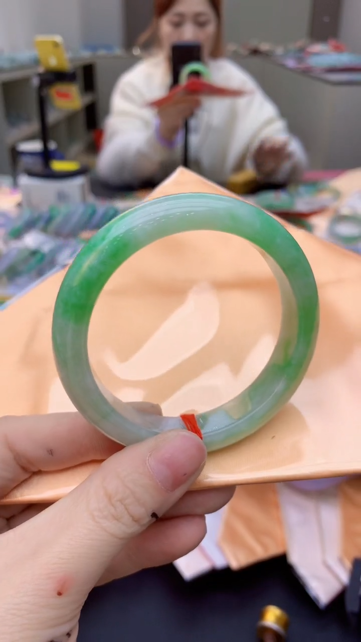 【闪购商品】翡翠手镯未镶嵌0381047226