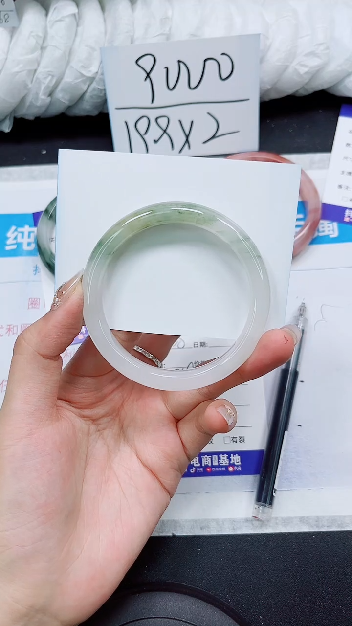 【闪购商品】石英质玉手镯未镶嵌S138-58/59