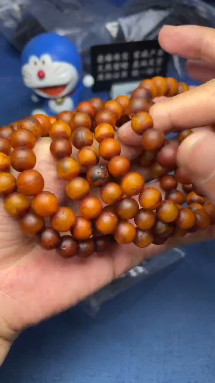 未镶嵌琥珀裸石手串