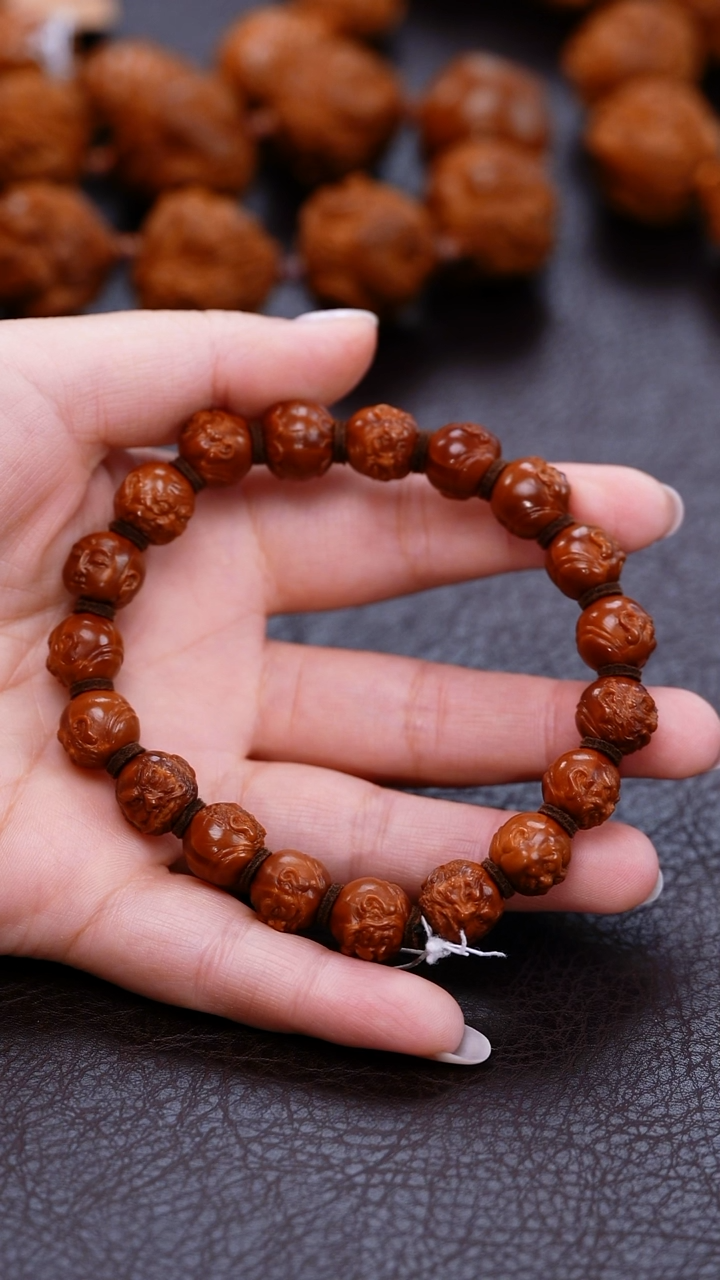 手串/手链橄榄核W***生十八罗汉题材