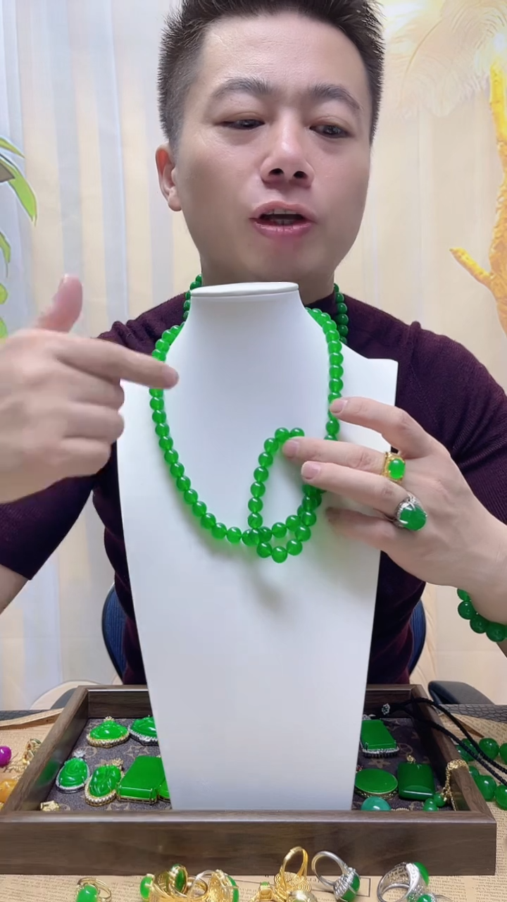 项链14K金镶嵌翡翠翡翠项链