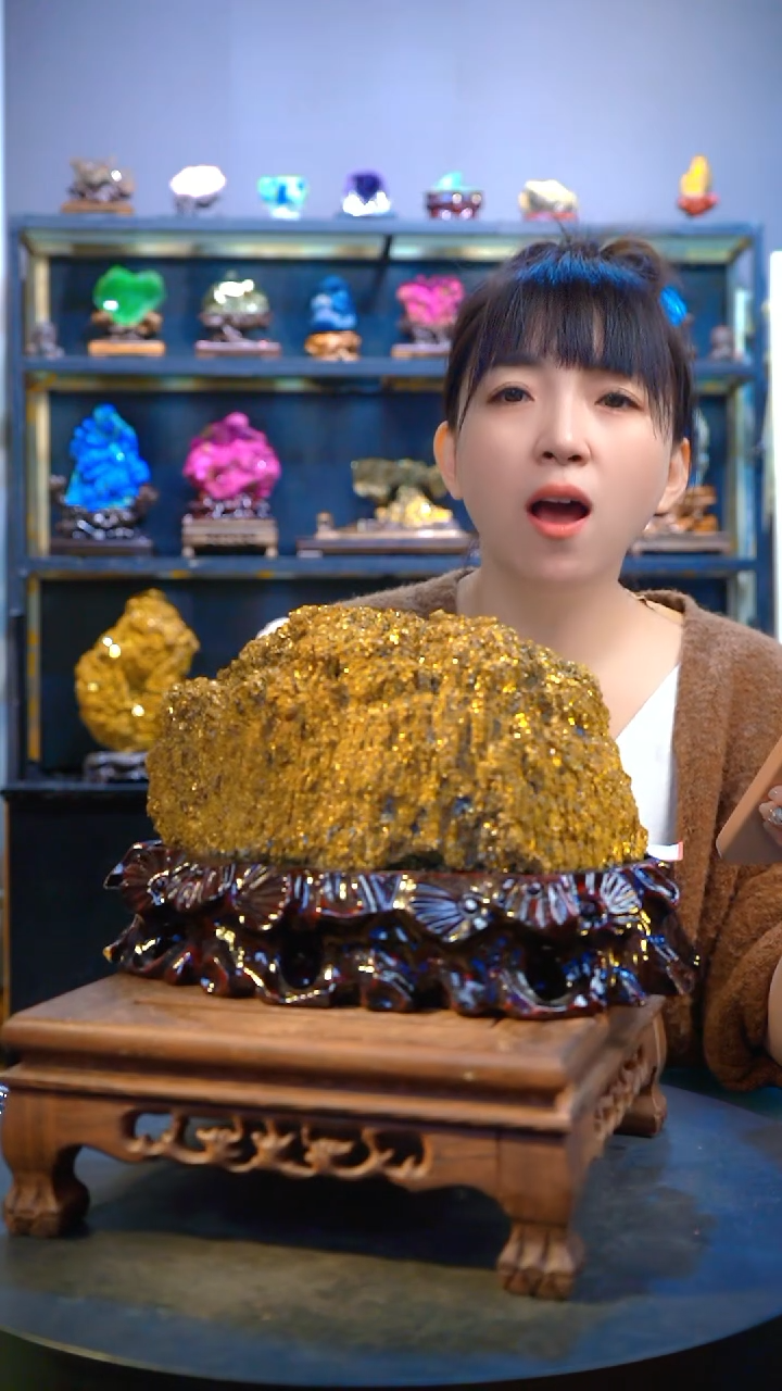 石材精品矿物晶体摆件