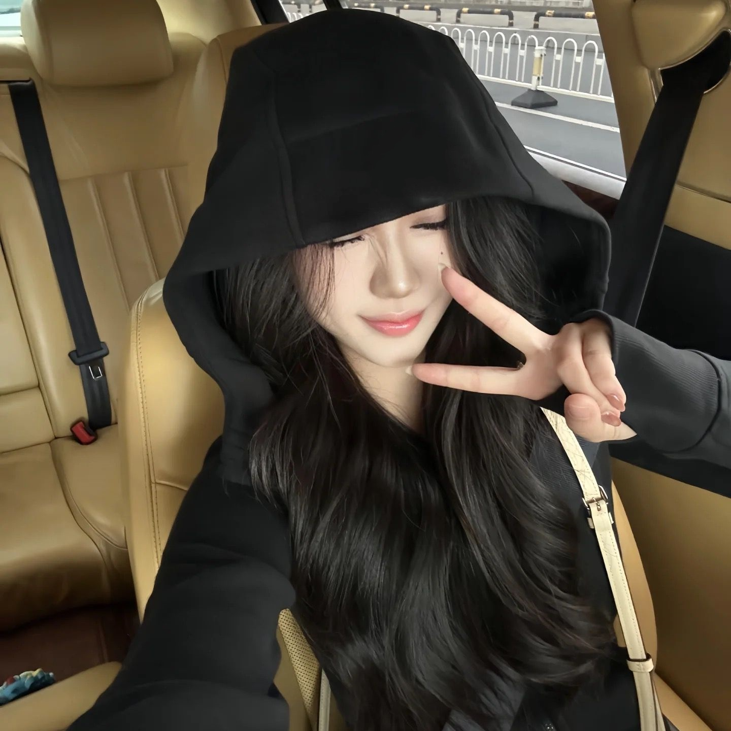 一模一样的小章鱼家同款系列全拉链修身长袖连帽卫衣女-喜乐8619