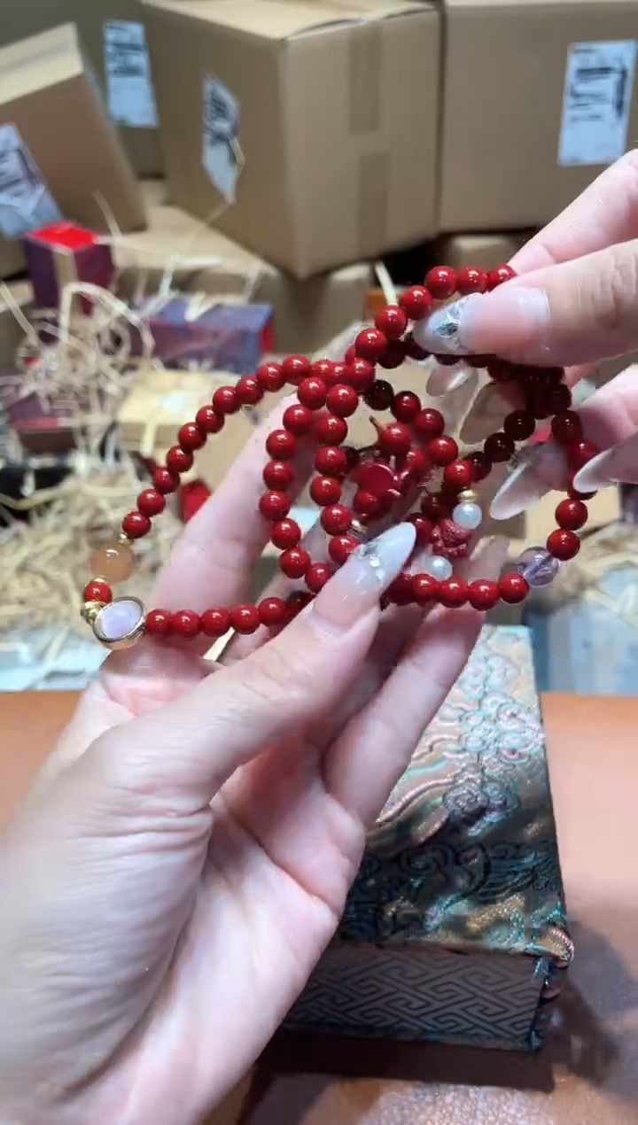 (无礼盒）仓库撤柜闪购链接（多样性发其一）￥