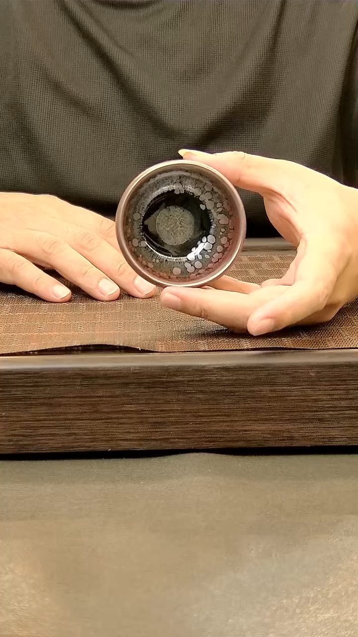 茶盏909.。。。。。。。