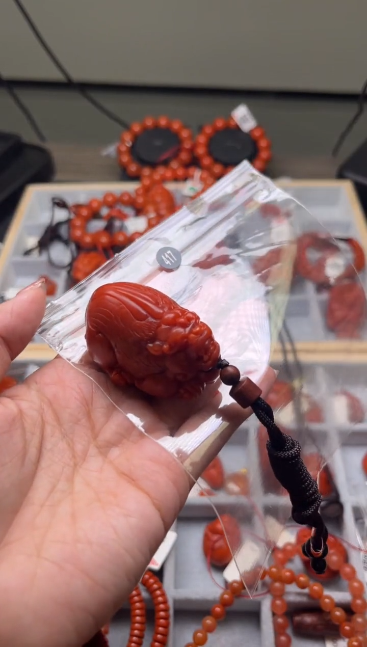 【闪购商品】南红玛瑙珠宝奇石未镶嵌417-