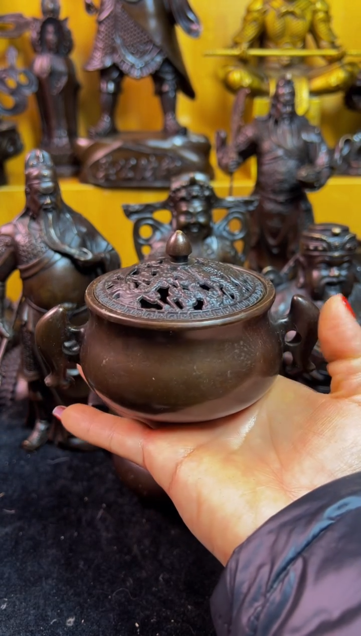 【闪购商品】1案台摆件 物品摆件