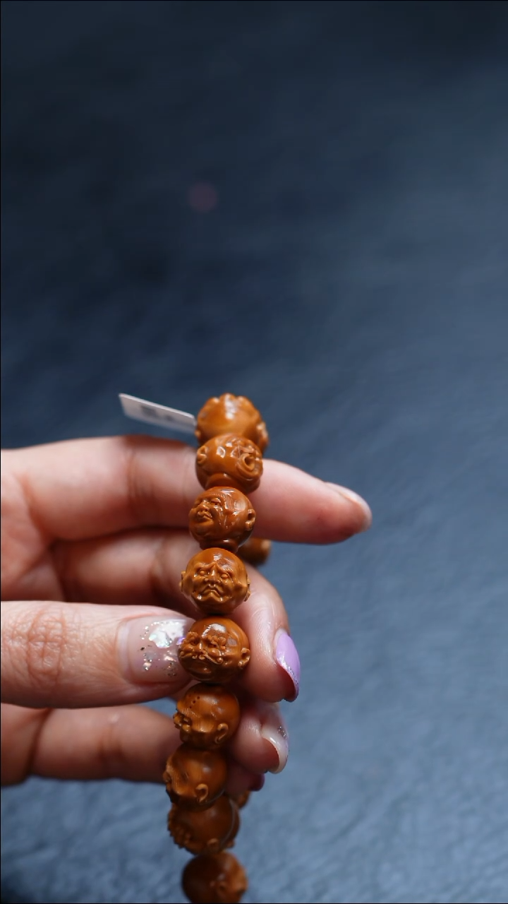 橄榄核吊坠苏工橄榄核