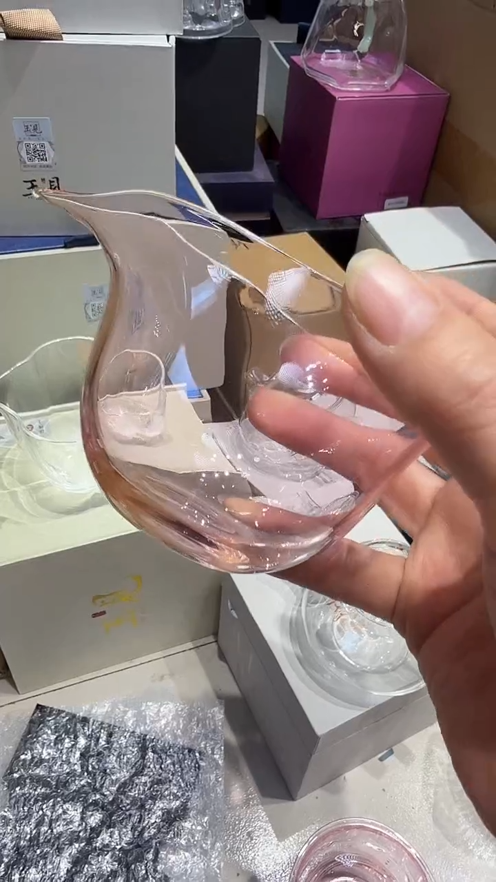 粉葫芦公道杯      