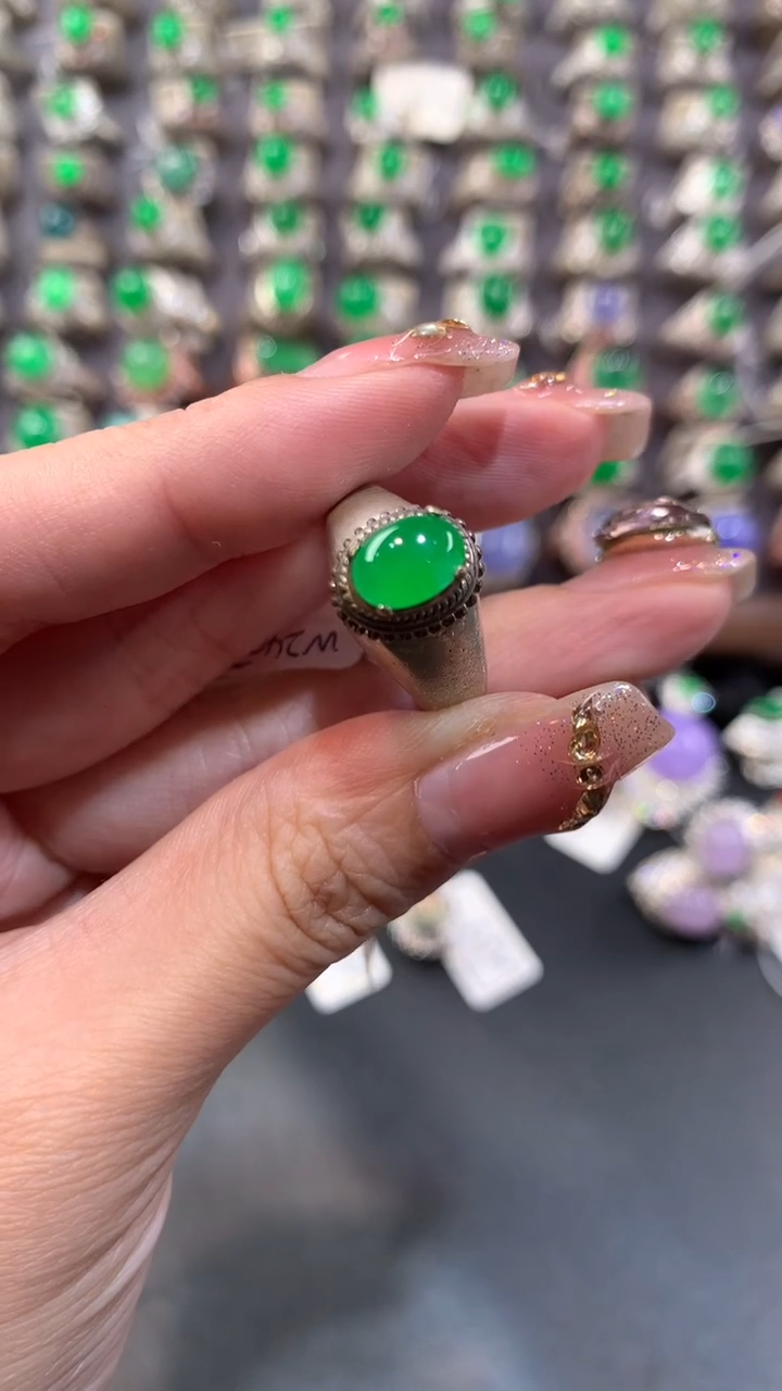 定制翡翠未镶嵌天然缅甸A货翡翠  福利款5.26