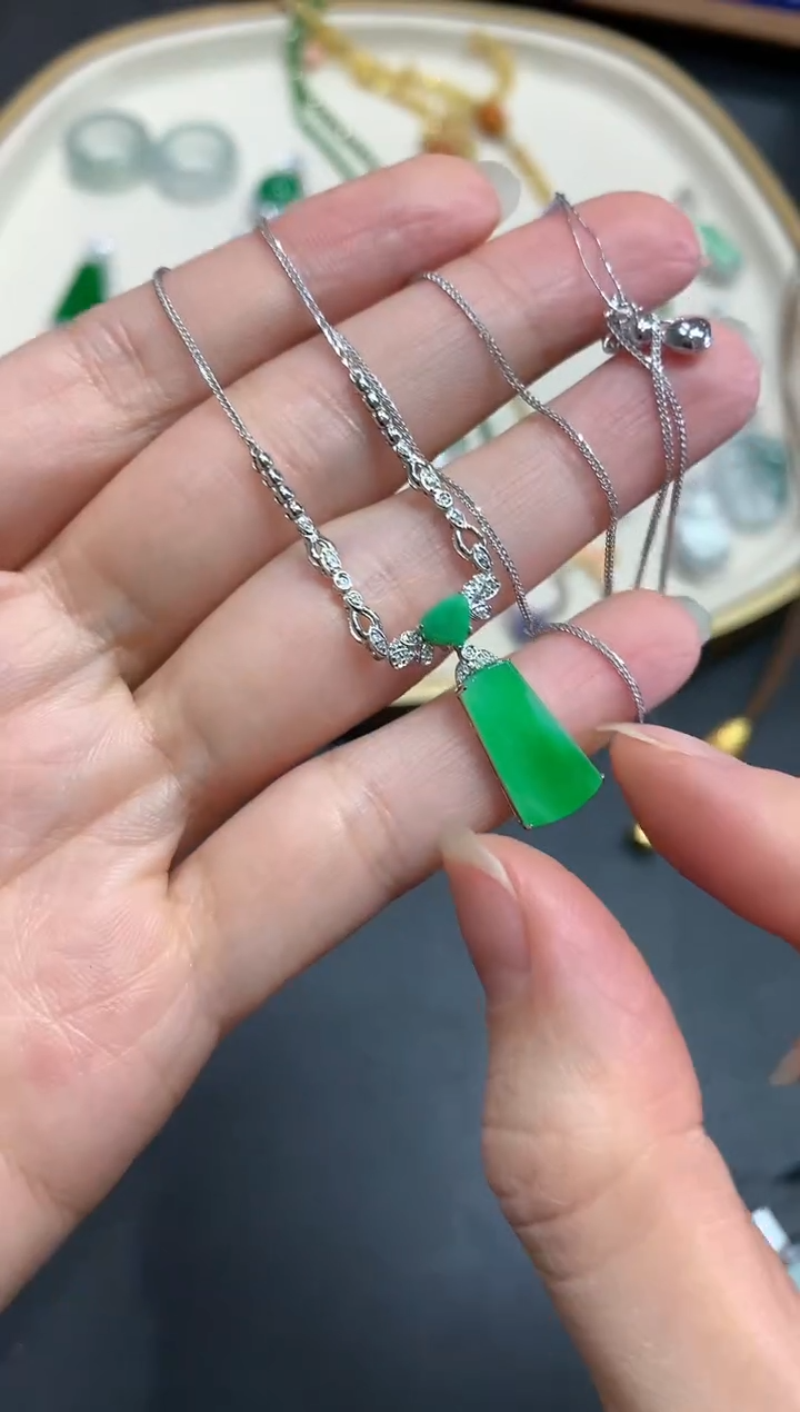 【闪购商品】翡翠项链18K金镶嵌A308|9800