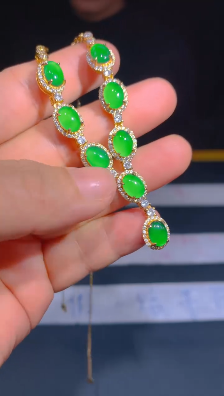 未镶嵌定制翡翠88定制翡翠—多样性发货（发其一）