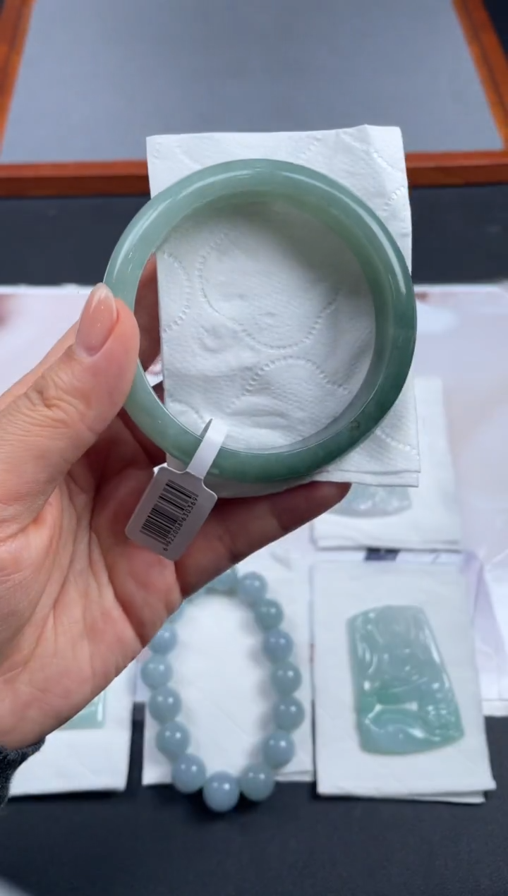 【闪购商品】定制翡翠未镶嵌02-21HDJT0142113