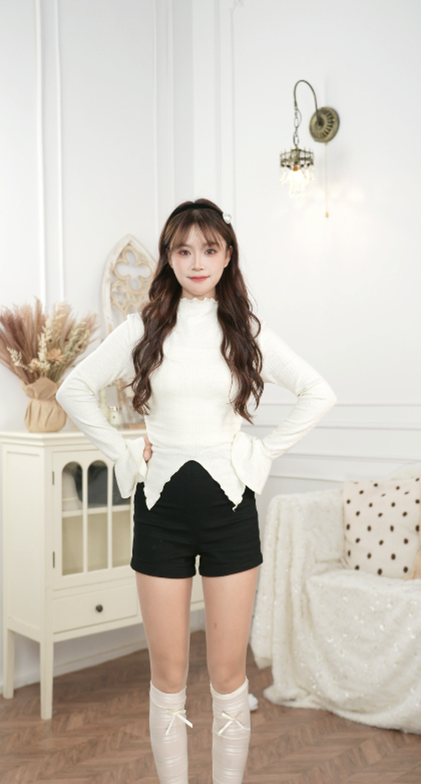 显瘦白色秋季休闲针织公主风冬季薄款毛针织衫百搭修身打底