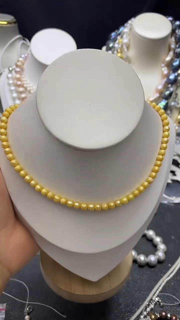 颈饰未镶嵌淡水珍珠多人