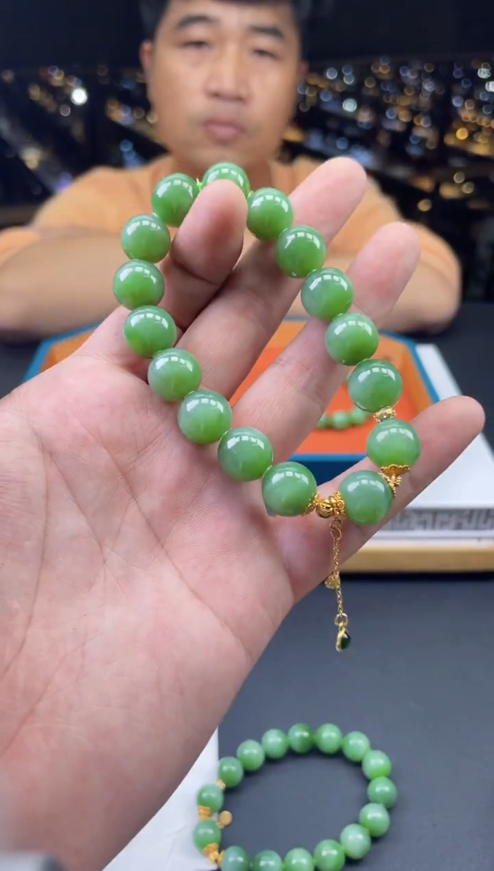 未镶嵌手串定制和田玉雨**虹-101586