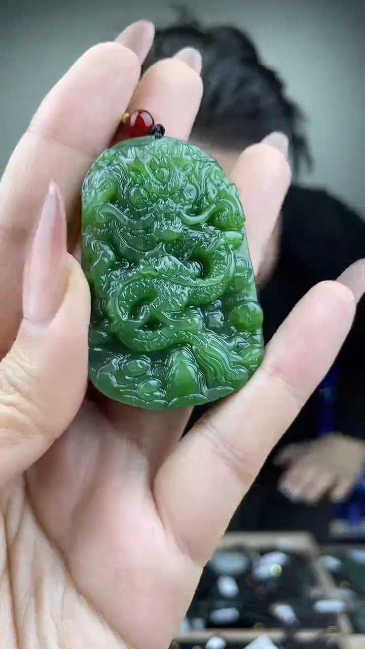 颈饰未镶嵌和田玉拍一发一，多样性发货！
