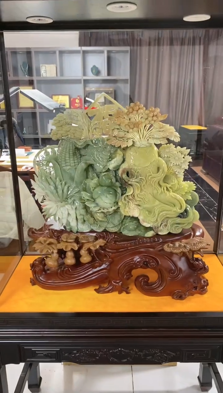 【闪购商品】蛇纹石玉（覆膜）珠宝奇石未镶嵌多样性发货一个