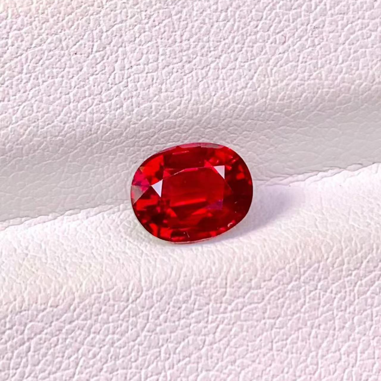 天然无烧鸽血红宝石裸石