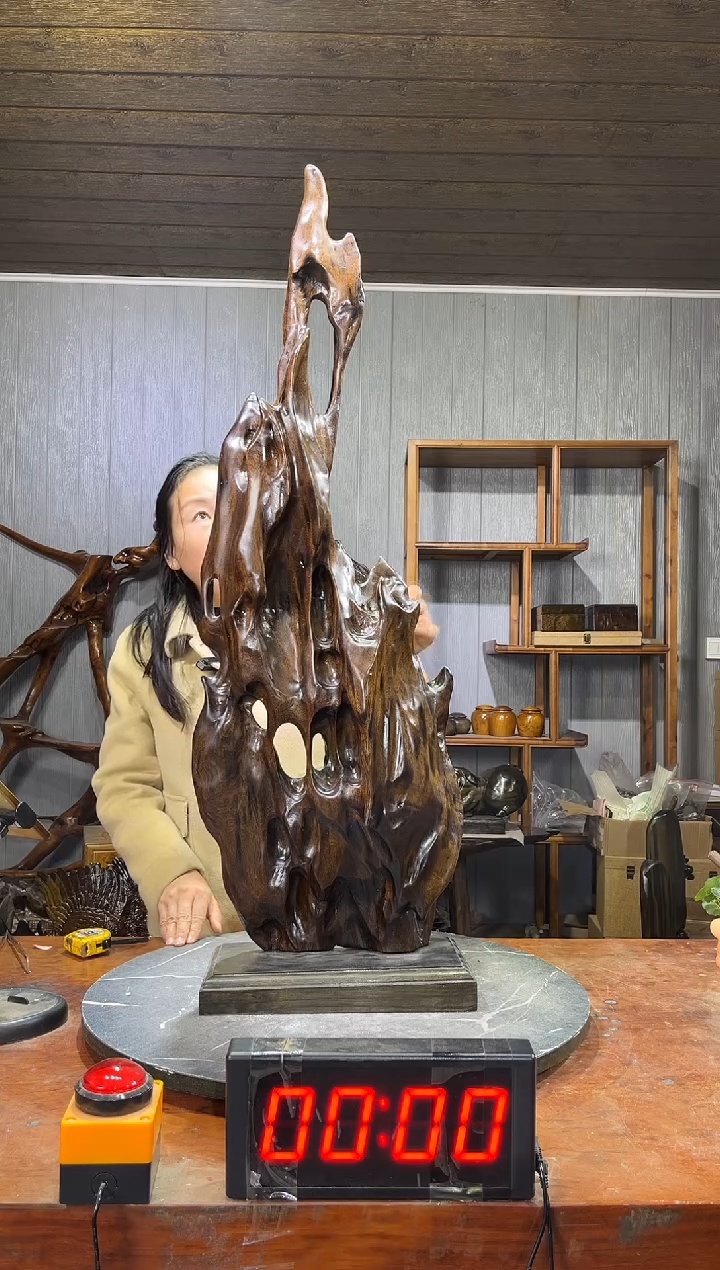 金丝楠至****石阴沉木随型摆件