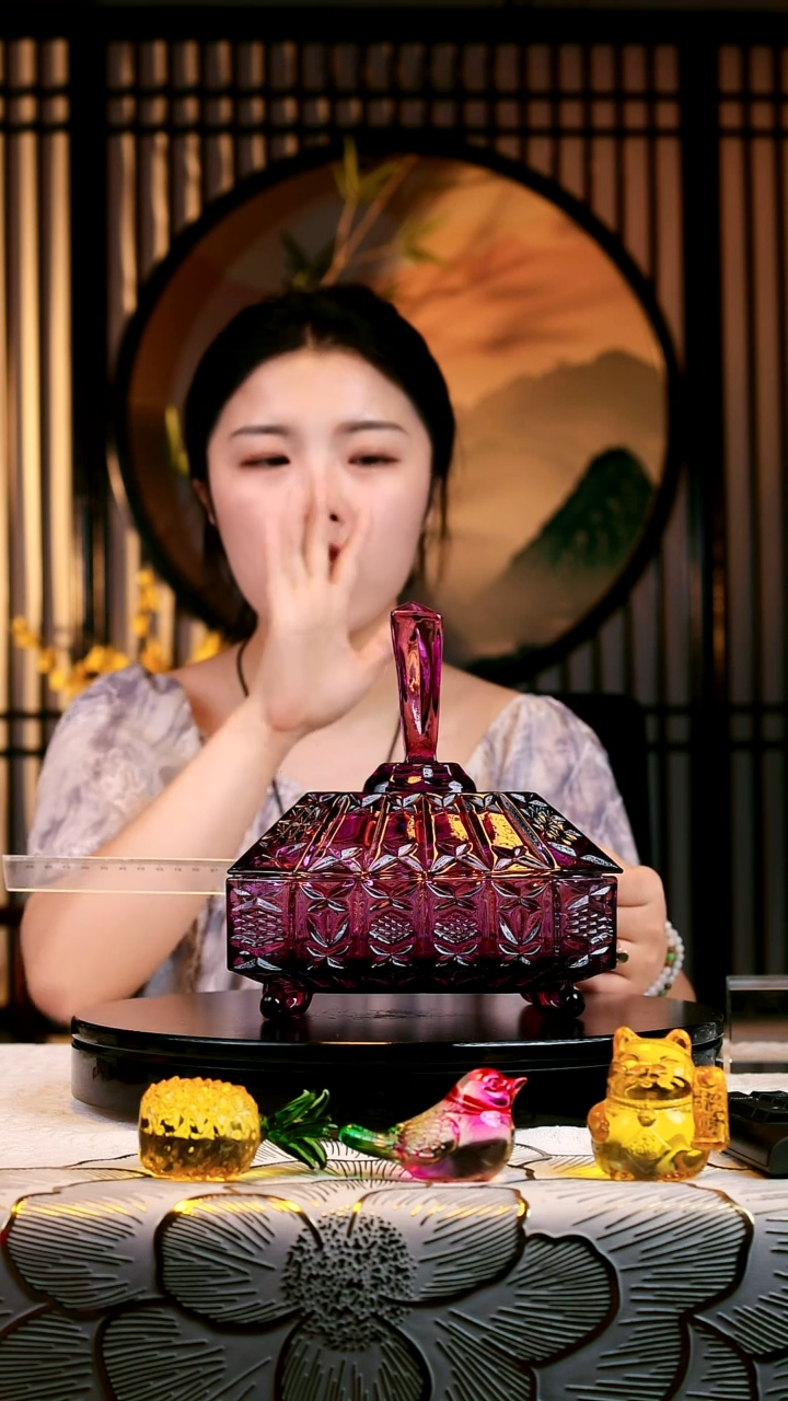 有机玻璃紫色储物罐111111111