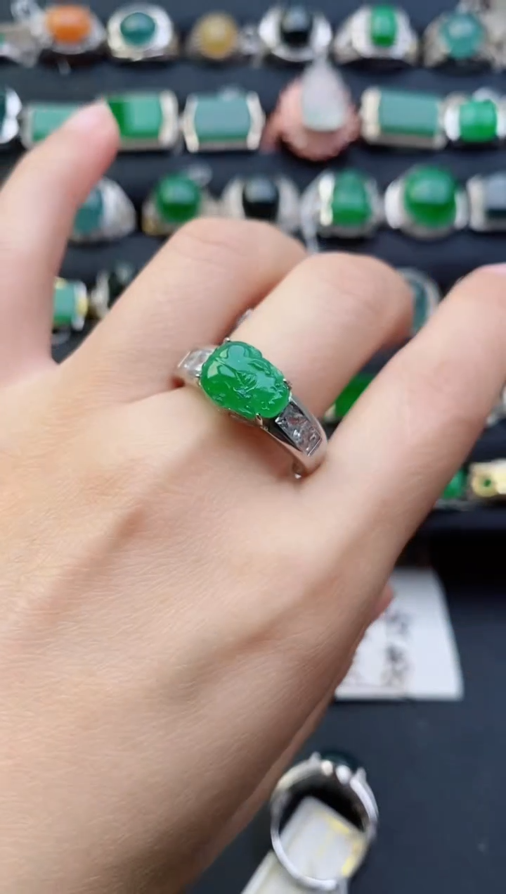 【闪购商品】翡翠戒指银S925镶嵌111111111111